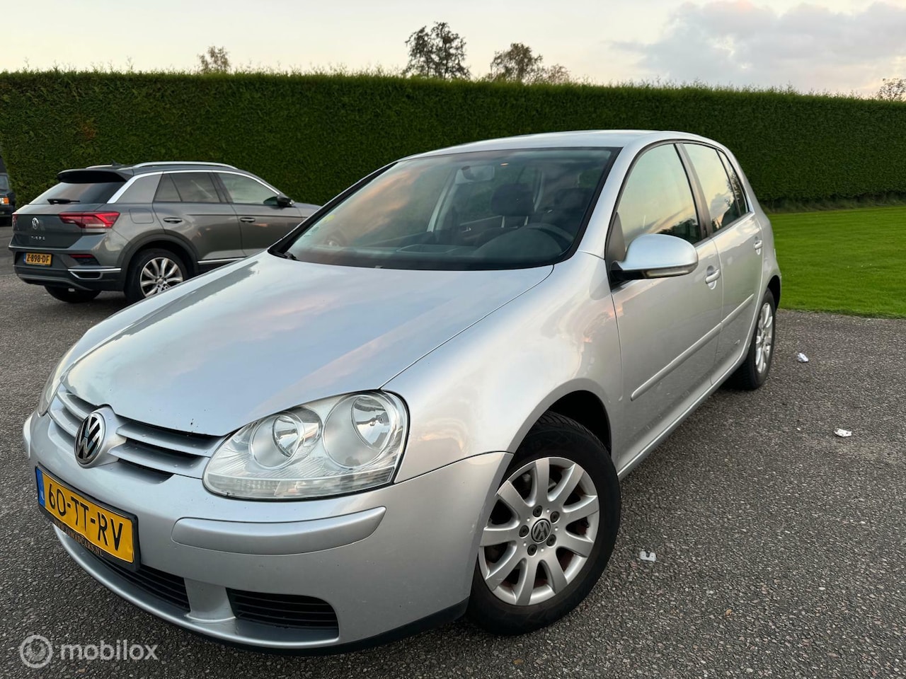 Volkswagen Golf - 1.6 FSI Comfortl Business 1.6 FSI Comfortl Business - AutoWereld.nl