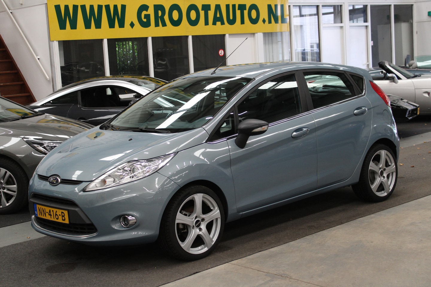 Ford Fiesta - 1.25 Ghia Airco, Isofix, Stuurbekrachtiging - AutoWereld.nl