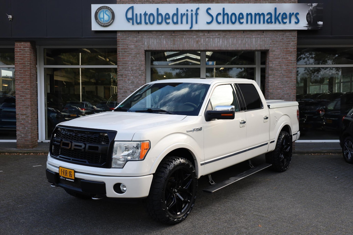 Ford F150 - PLATINUM PANO LEER CAMERA - AutoWereld.nl