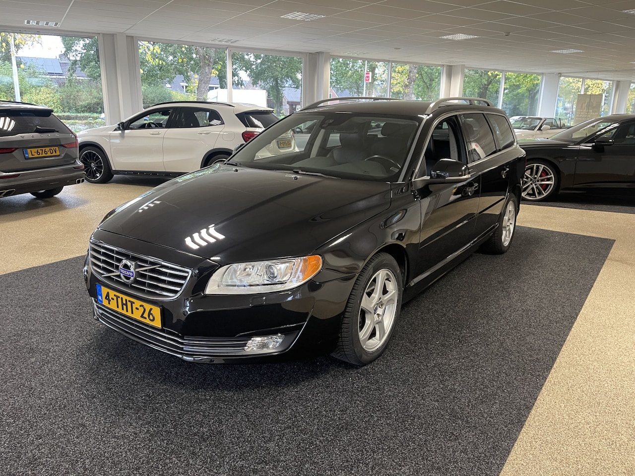 Volvo V70 - 1.6 T4 Nordic 1.6 T4 Nordic+ - AutoWereld.nl