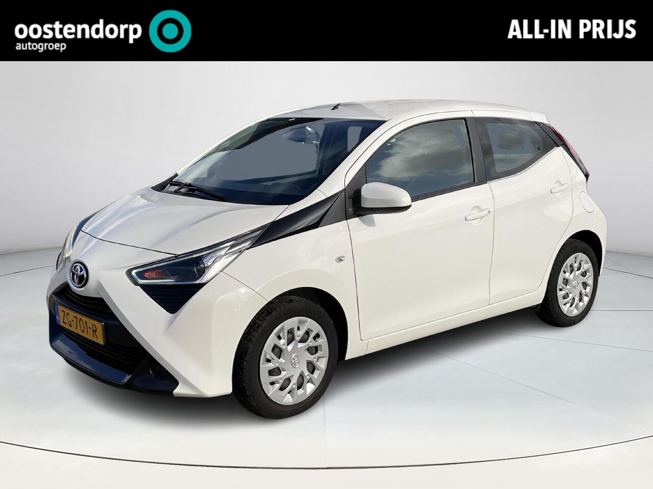 Toyota Aygo - 1.0 VVT-i X-Play **APPLE CARPLAY/ PARKEERCAMERA/ GARANTIE** - AutoWereld.nl