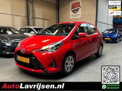 Toyota Yaris - 1.5 Hybrid ACTIVE NAVIGATIE/CAMERA CRUISE 18DKM AFN.TREKHAAK NL AUTO NAP