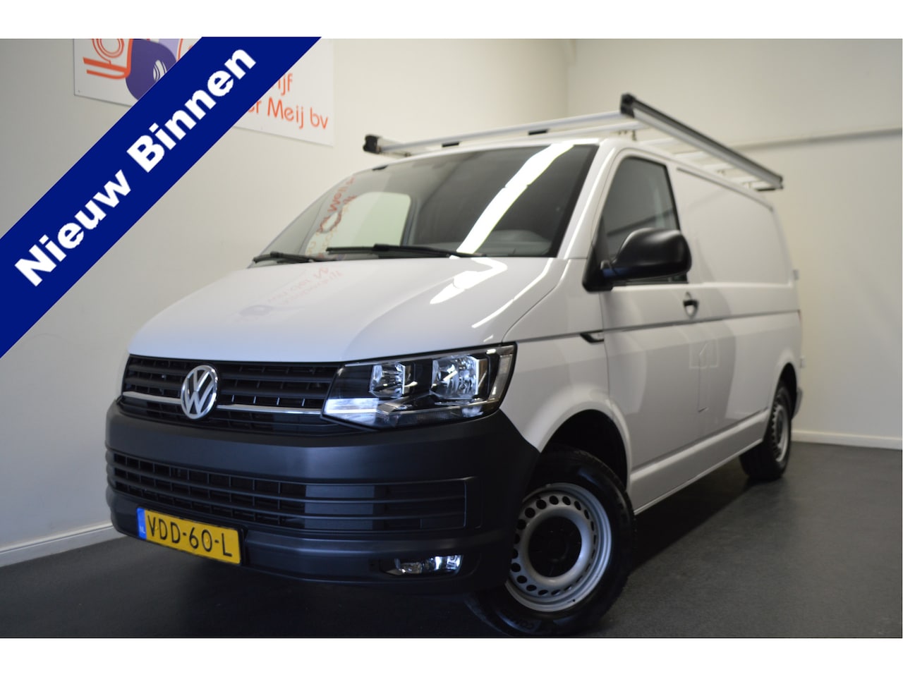 Volkswagen Transporter - 2.0 TDI L1H1 Comfortline 2.0 TDI L1H1 Comfortline , TREKHAAK , IMPERIAL , BETIMMERING  , AIRCO , CR CONTROL , MISTL - AutoWereld.nl