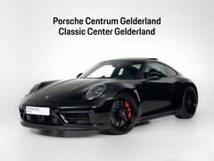 Porsche 911 - Carrera 4 GTS