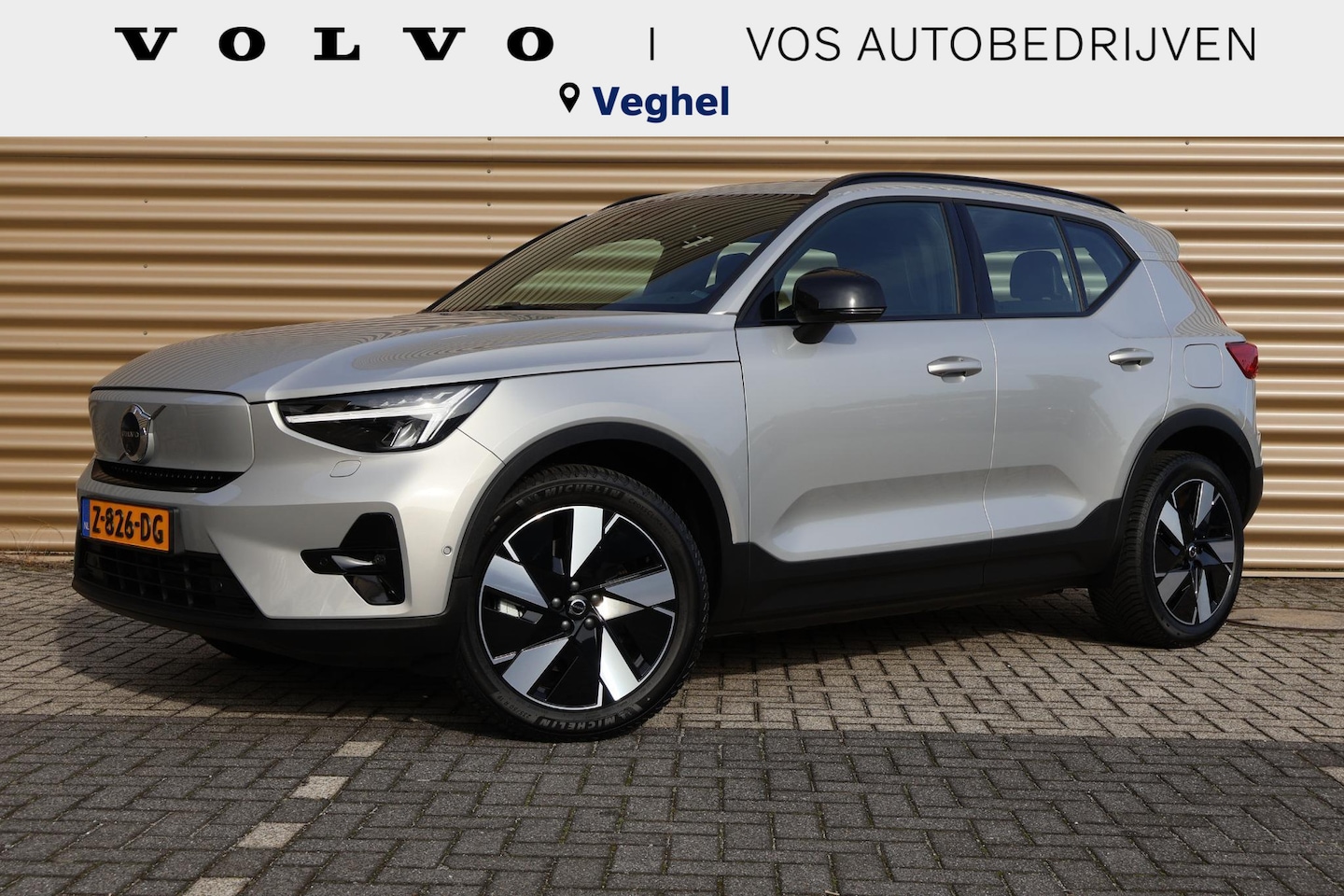 Volvo XC40 - Single Motor Extended Range Ultimate 82 kWh l Panorama dak l 360 camera l Stoel & Stuur ve - AutoWereld.nl