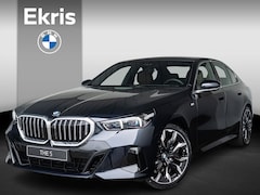 BMW 5-serie - Sedan 520i | M Sportpakket | Innovation Pack | Travel Pack | Comfort Pack - Hi Five