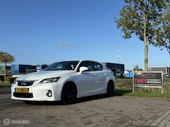 Lexus CT 200h - Business Line Pro cruise/navi/camera/bluetooth/