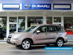 Subaru Forester - 2.0 CVT Nagano * Trekhaak * Leder