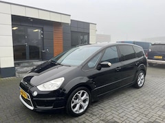 Ford S-Max - 2, 0i 16v 2008 motor loopt op 3 cilinders