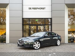 Jaguar XE - 2.0 D Portfolio | BRG | Tan leder | Memory seats | Meridian