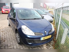 Renault Clio - 1.2-16V Authentique