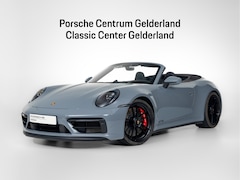 Porsche 911 Cabrio - Carrera 4 GTS