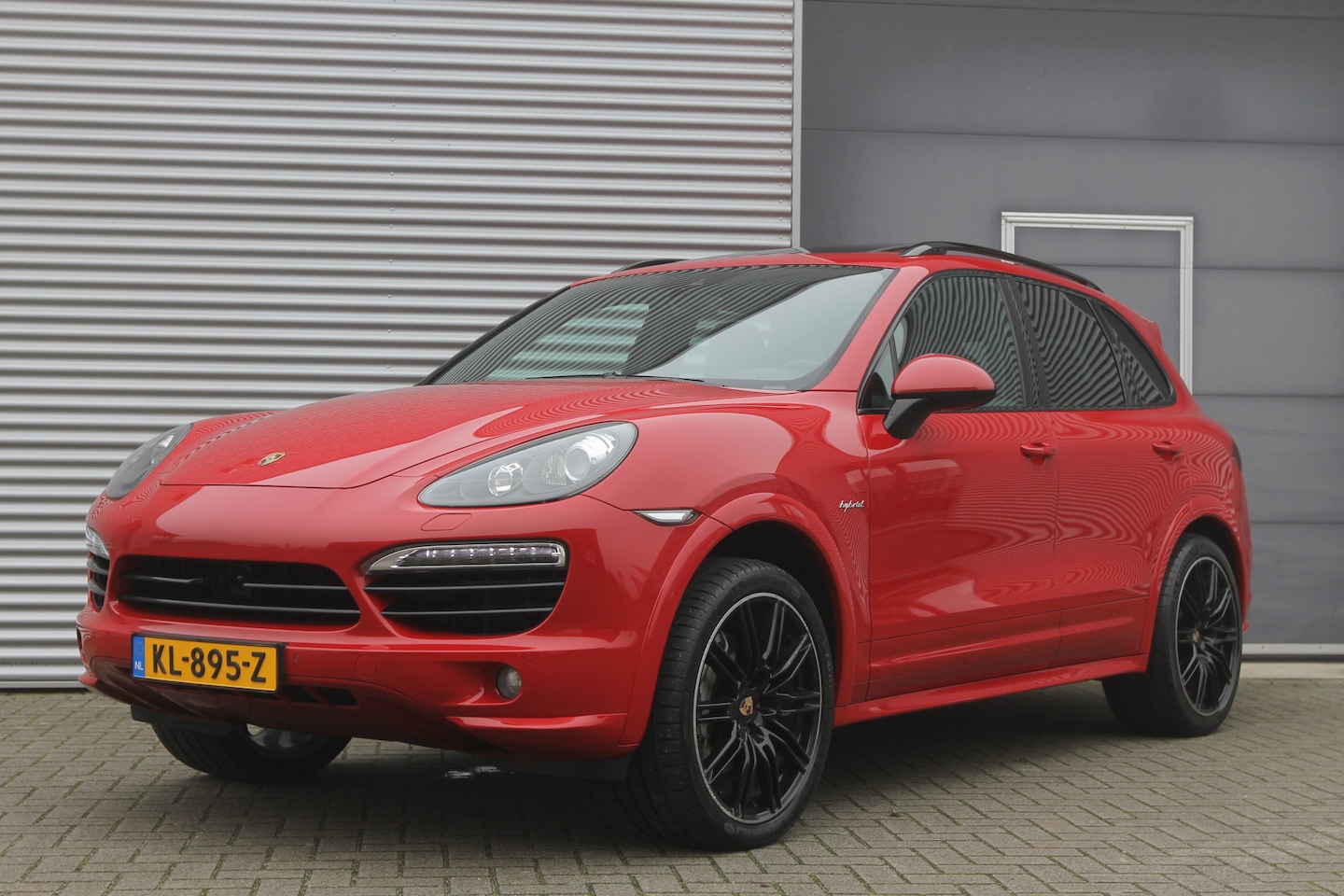 Porsche Cayenne - 3.0 S Hybrid I AUT. I NAVI I SCHUIFDAK I SPORT DESIGN PAKKET - AutoWereld.nl