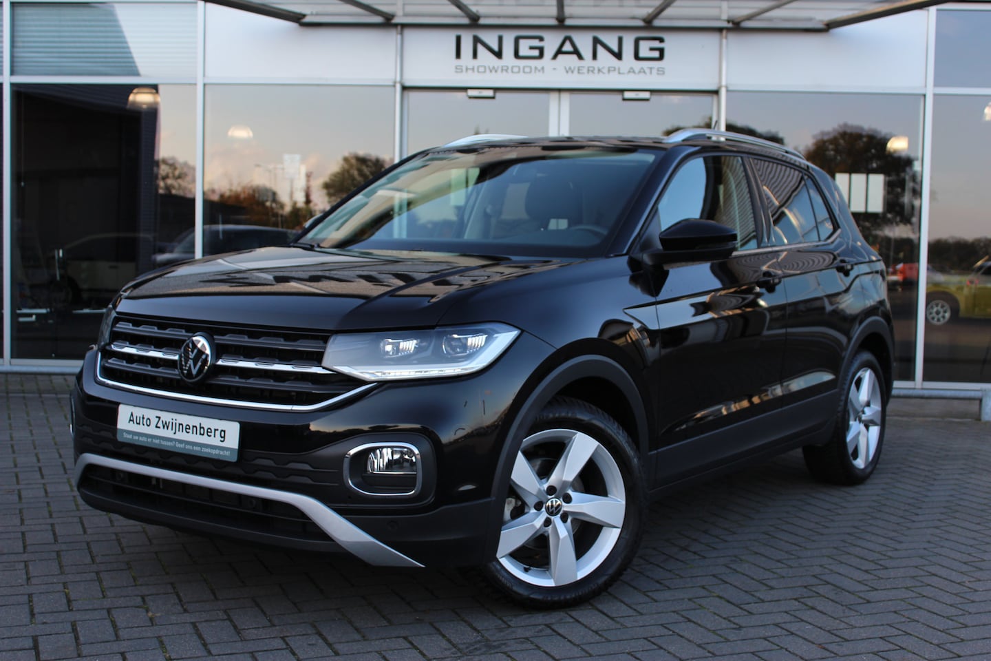 Volkswagen T-Cross - 1.5 TSI Style | stoelver | Camera | adaptive cruise | - AutoWereld.nl