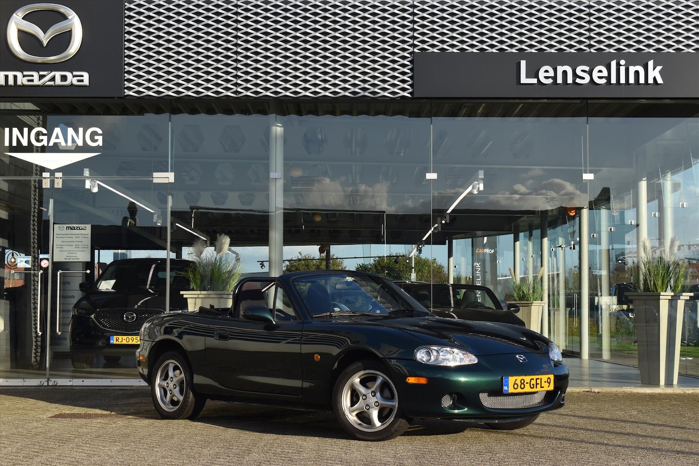 Mazda MX-5 - 1.6 NBFL Exclusive | Roestvrij | Origineel | Rollbar | Incl. BOVAG garantie etc.. - AutoWereld.nl