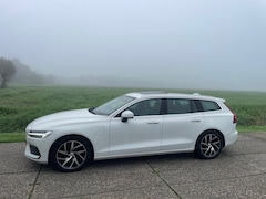 Volvo V60 - 2.0 T6 Recharge AWD, Leer, Panoramadak, Trekhaak