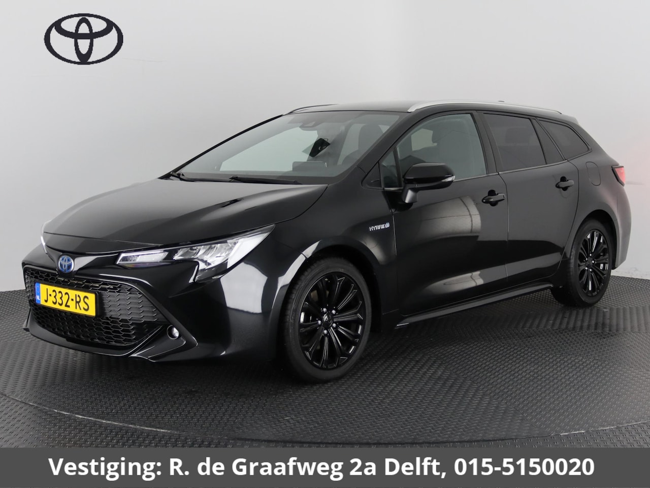 Toyota Corolla Touring Sports - 2.0 Hybrid Black Edition | Apple Carplay & AndroidAUTO | Stoelverwarming | Parkeersensoren - AutoWereld.nl