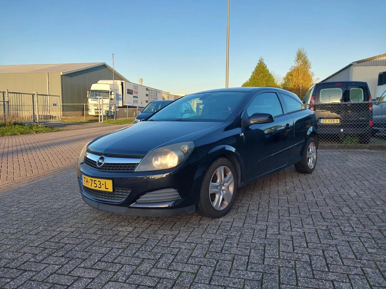 Opel Astra GTC - 1.4 Edition 1.4 Edition - AutoWereld.nl