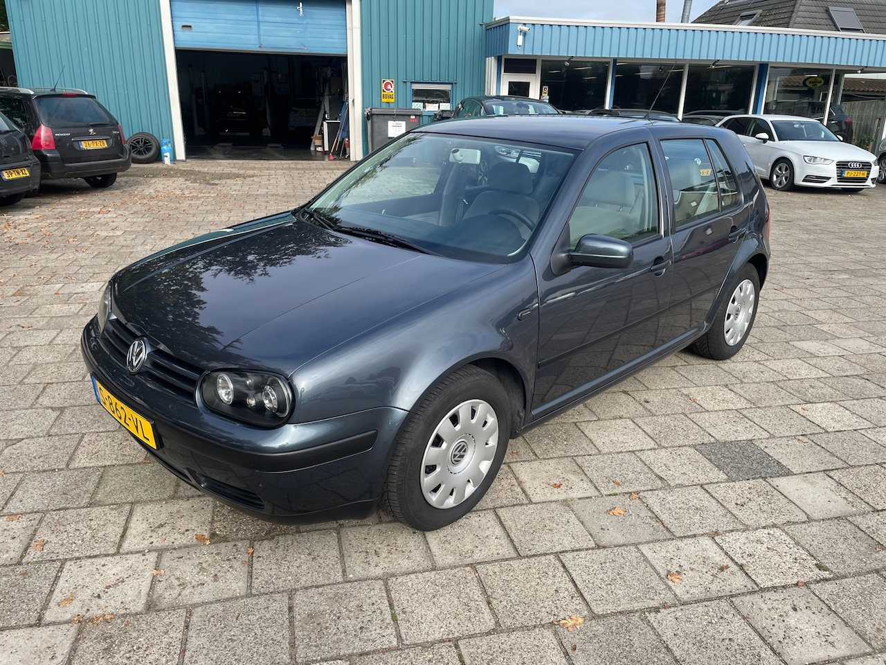 Volkswagen Golf - 1.6-16V Trendline 1.6-16V Trendline - AutoWereld.nl