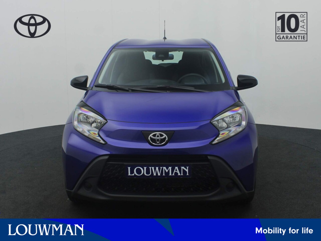 Toyota Aygo X - 1.0 VVT-i S-CVT play *NIEUW* - AutoWereld.nl