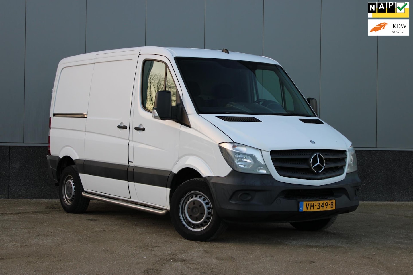 Mercedes-Benz Sprinter - 210 2.2 CDI Airco, Nieuwe Apk! - AutoWereld.nl