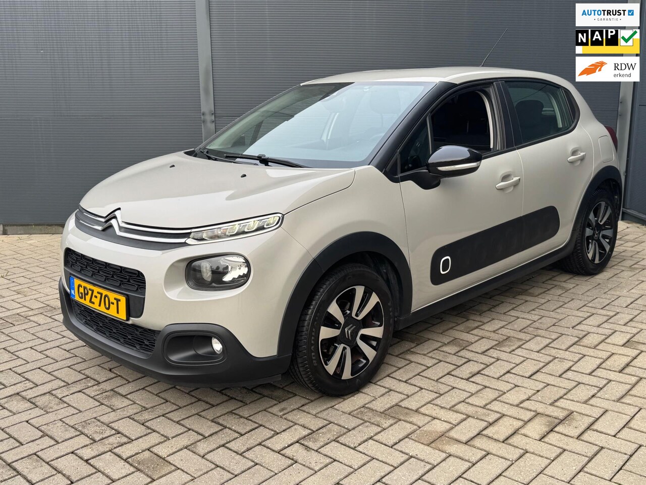 Citroën C3 - 1.2 PureTech Feel / Navi / Led - AutoWereld.nl