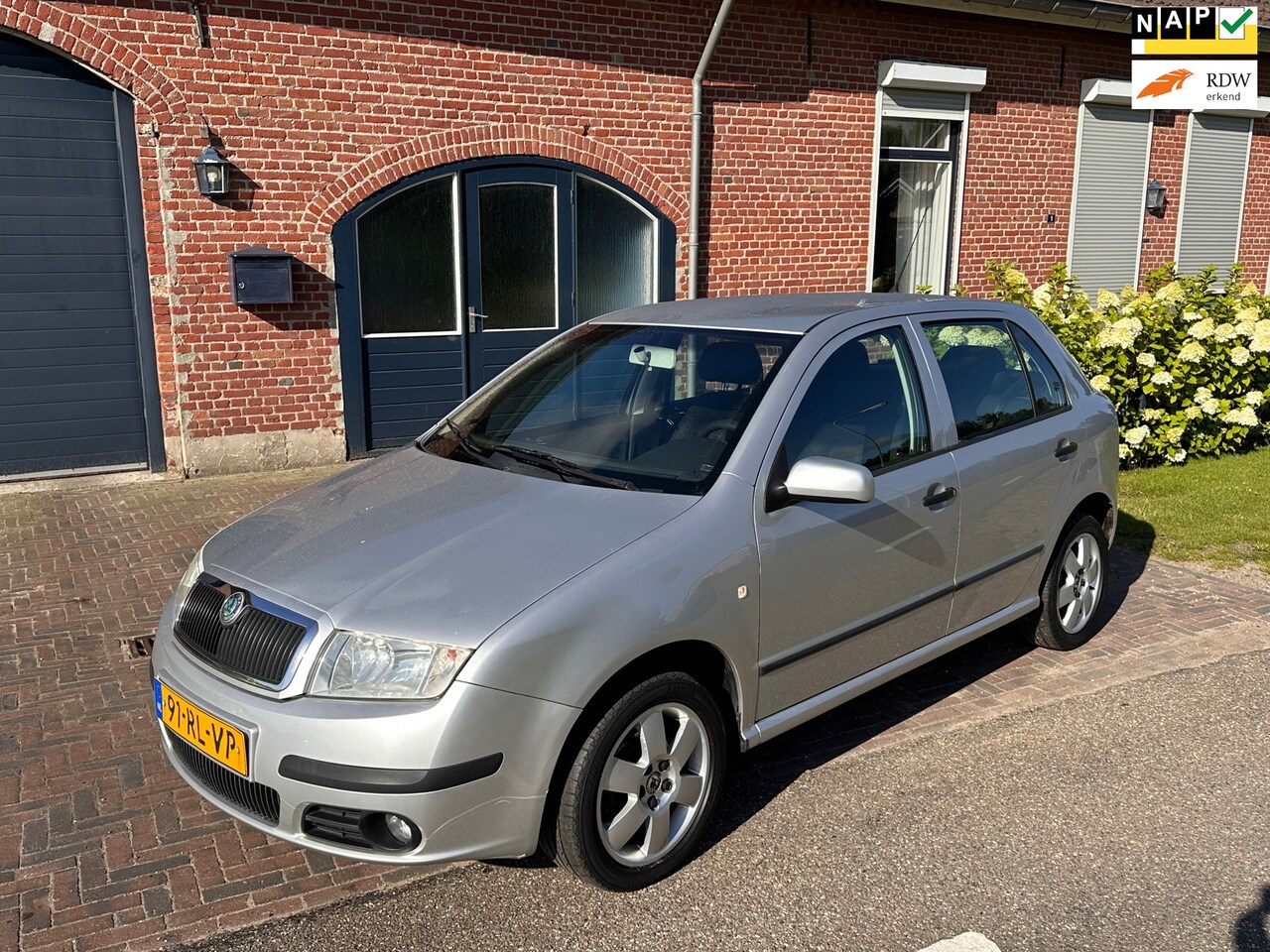 Skoda Fabia - 1.4-16V Elegance apk 22-09-2025 - AutoWereld.nl