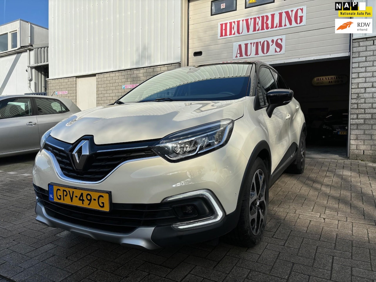 Renault Captur - 0.9 TCe Intens AIRCO NAVI CAMERA - AutoWereld.nl