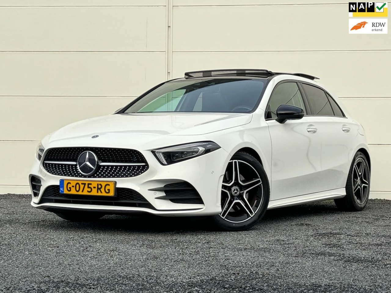 Mercedes-Benz A-klasse - 220 AMG Org NL Pano Sfeer Memory Keyless Apple carplay Night pakket Camera Stoelverwarming - AutoWereld.nl