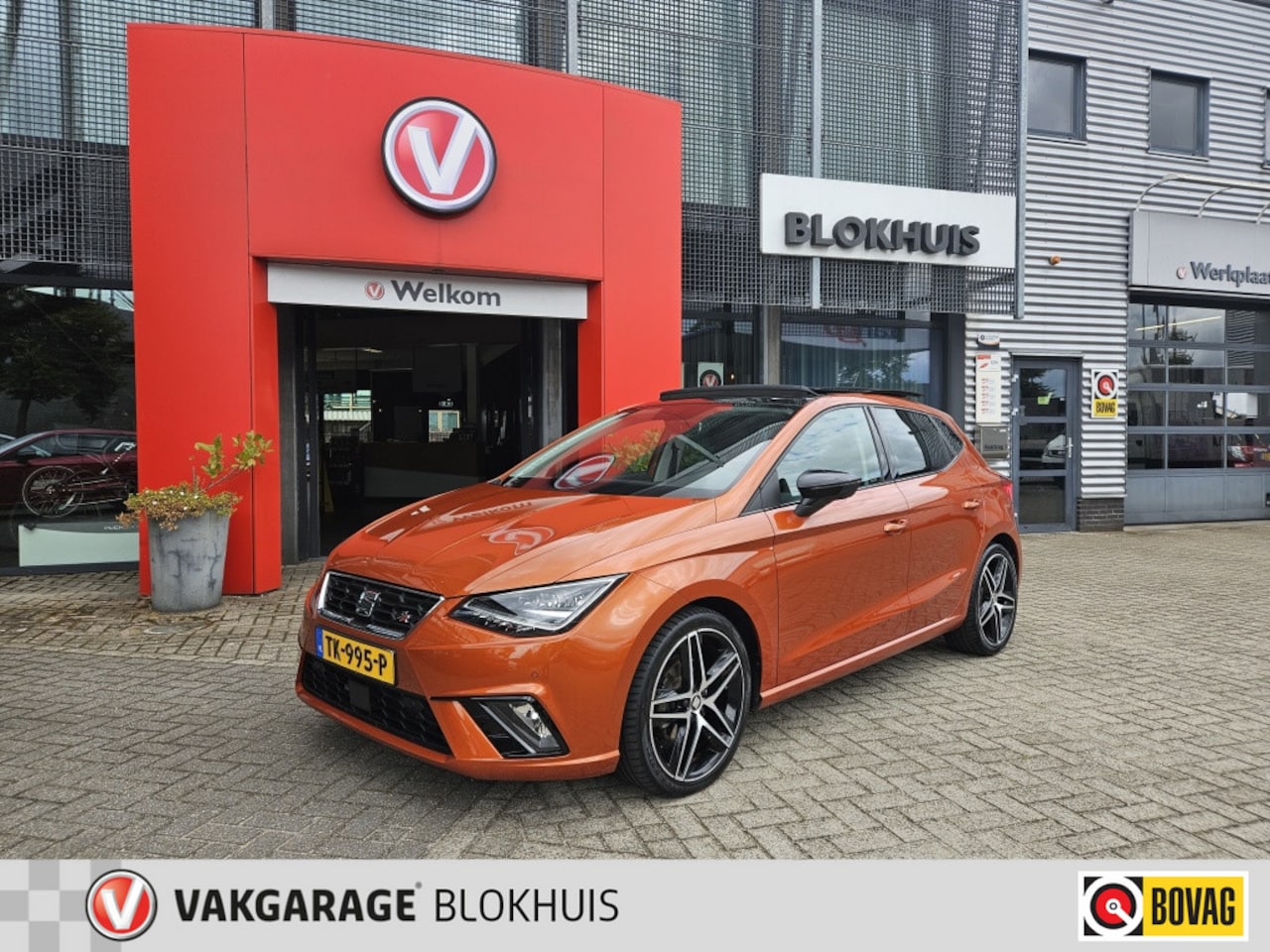 Seat Ibiza - 116PK TSI FR Businesss Intens A/T | Panodak | Keyless - AutoWereld.nl