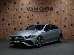 Mercedes-Benz A-klasse - 180 AMG Line | AMG Line | Night pakket | KeyLess |