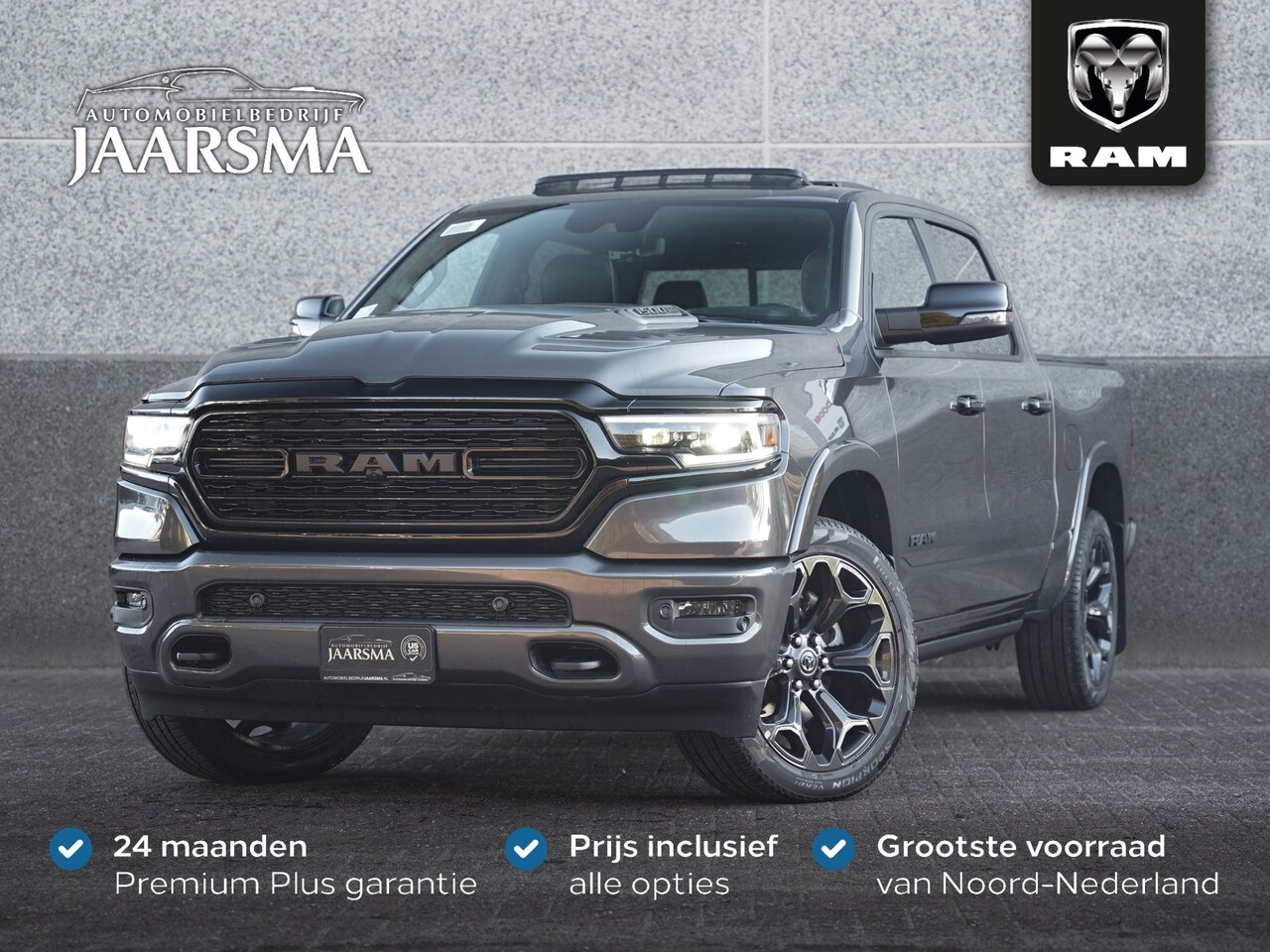 Dodge Ram 1500 - 5.7 V8 4x4 Crew Cab Limited Night |Digitaal Cluster |Luchtvering |Head-up Display |Rijklaa - AutoWereld.nl