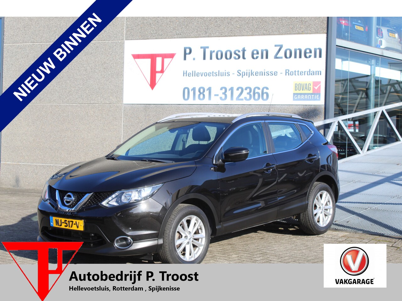 Nissan Qashqai - 1.2 Acenta Automaat/Panoramadak/Licht metalen velgen/Parkeersensoren/Inklapbare spiegels - AutoWereld.nl