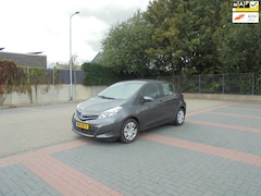 Toyota Yaris - 1.3 VVT-i Aspiration