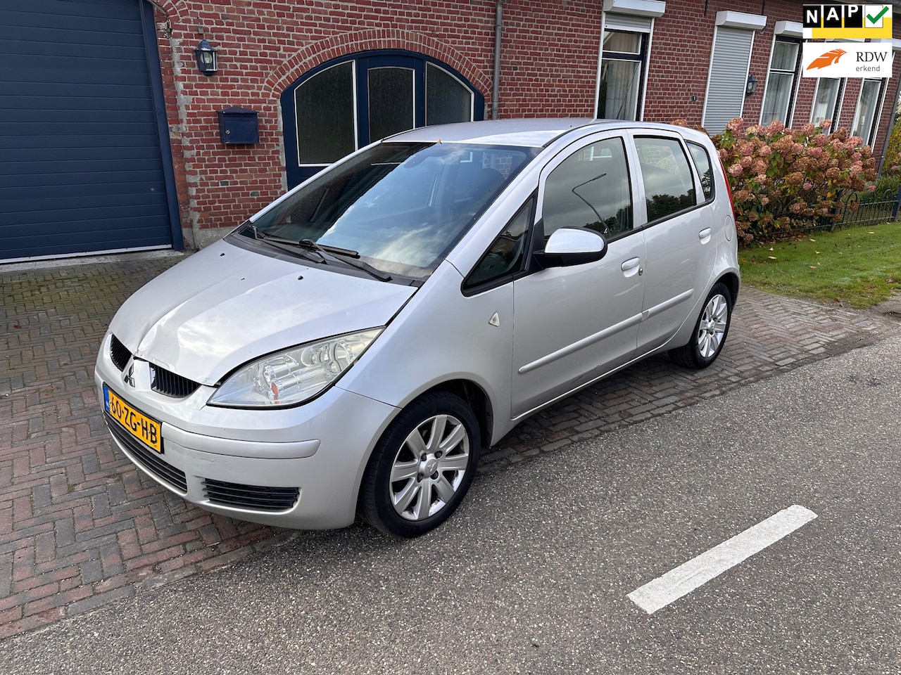 Mitsubishi Colt - 1.3 Invite+ APK 23-10-2025 - AutoWereld.nl