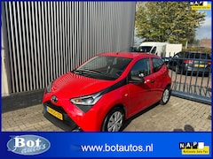 Toyota Aygo - 1.0 VVT-i x-fun / 1E EIG / NED. AUTO/ AIRCO / CENTR. VERGR