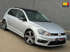 Volkswagen Golf - 1.2 TSI R-line Pano Navi Leder Nieuwstaat