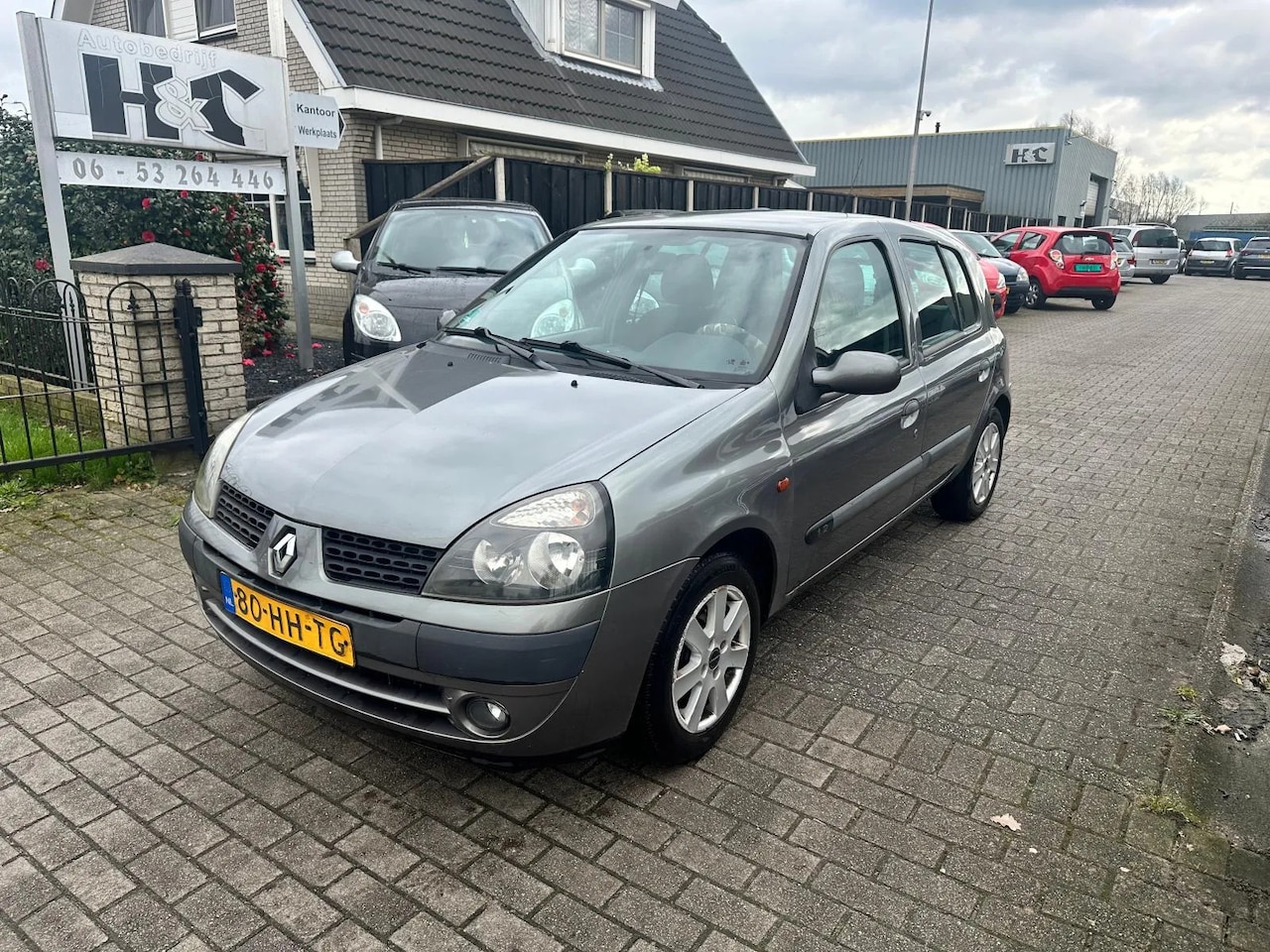 Renault Clio - 1.2 Expression 1.2 Expression - AutoWereld.nl