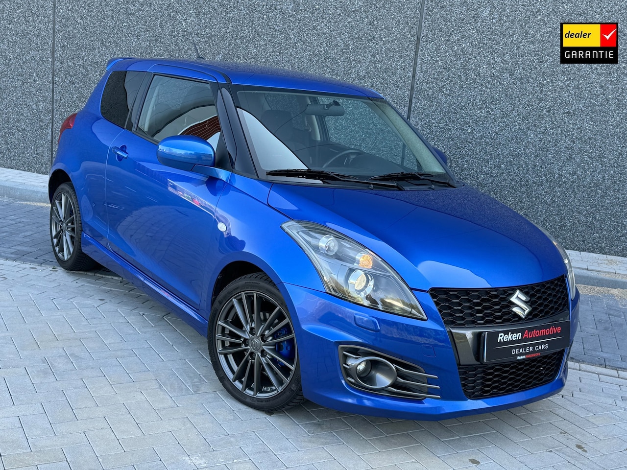 Suzuki Swift - 1.6 Sport Keyless Cruise 136 Pk Clima Xenon - AutoWereld.nl