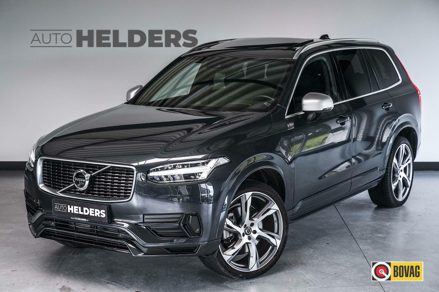 Volvo XC90 - 2.0 T8 Twin Engine R-Design HuD 360º B&W Luchtver - AutoWereld.nl