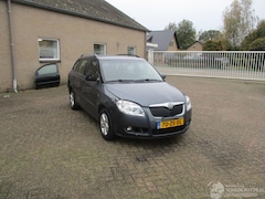 Skoda Fabia Combi - 1.4-16V Elegance