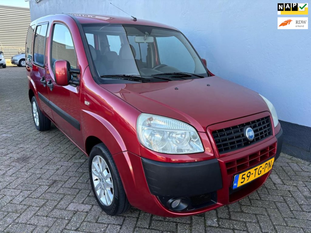 Fiat Doblò - 1.4 Family Plus 1.4 Family Plus ( 7- Persoons ) - AutoWereld.nl