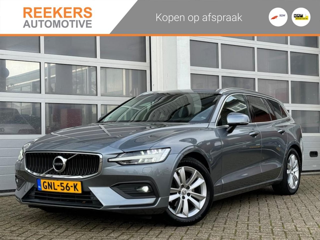 Volvo V60 - 2.0 D4 MOMENTUM Trekhaak Dealer Onh. - AutoWereld.nl