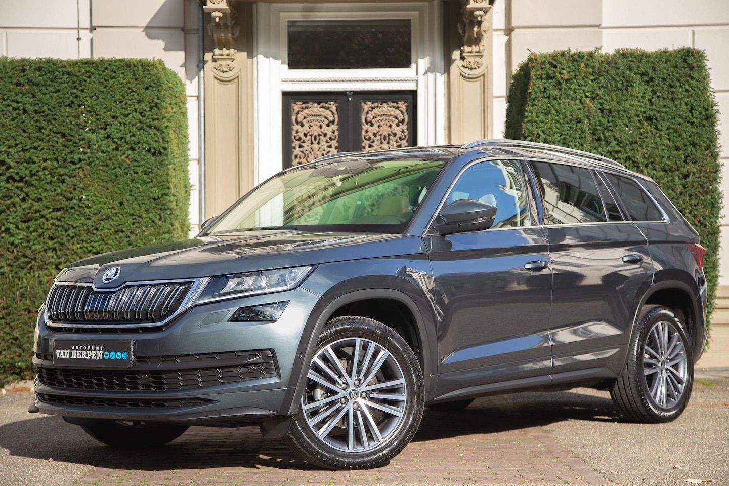 Skoda Kodiaq - 1.5 TSI Laurin&Klement Trekhaak | Pano | 360 Cam | ACC | Dig. Display - AutoWereld.nl