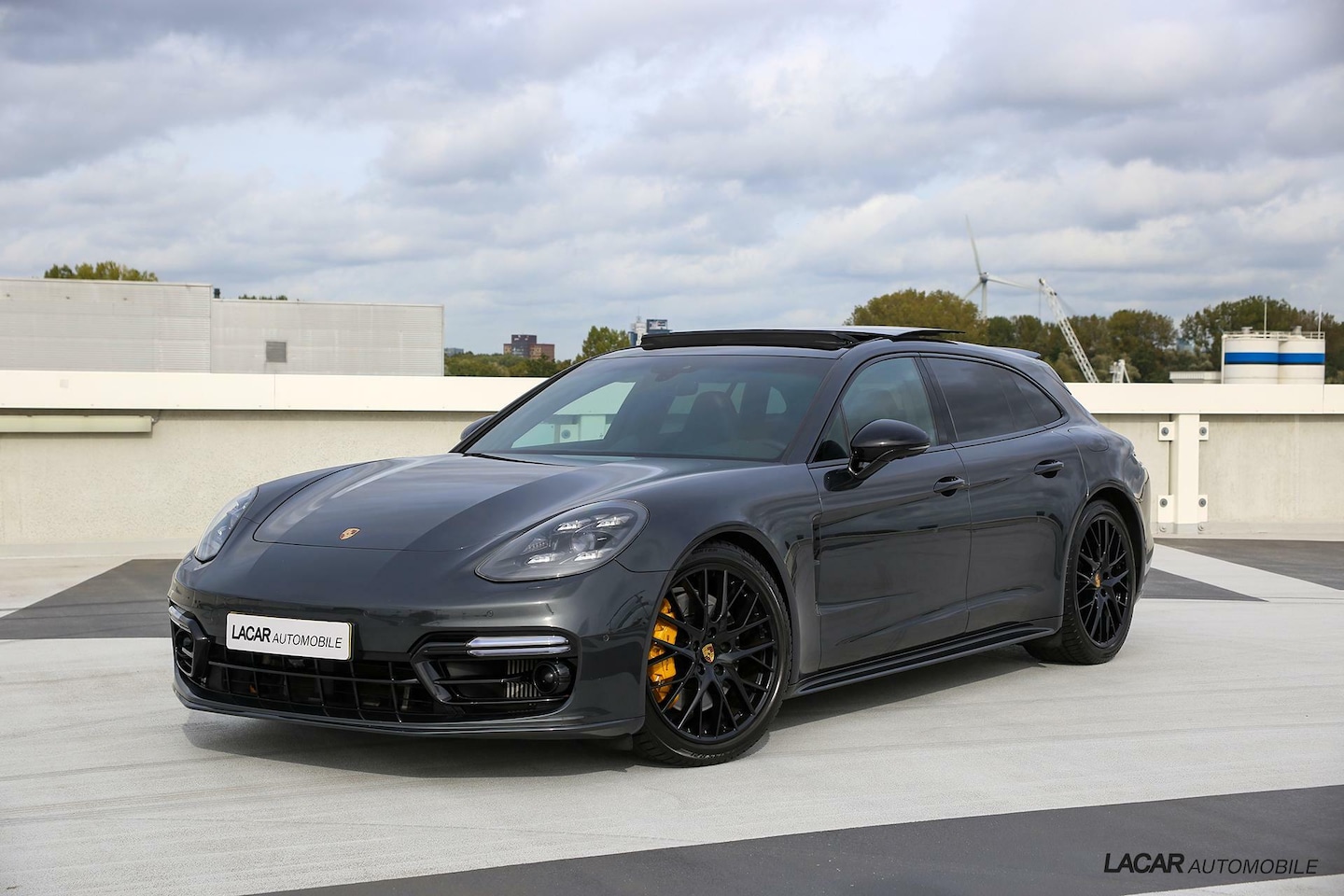 Porsche Panamera Sport Turismo - 2.9 4 E-Hybrid I Burmester I - AutoWereld.nl