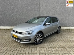 Volkswagen Golf - 1.2 TSI Highline | PANO | STOELVERWARMING | CC | PDC | APK T/M 31-1-2026 | AFLEVERBEURT |