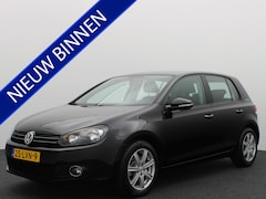 Volkswagen Golf - 1.2 TSI Tour TREKHAAK / AIRCO / CRUISE / NAVI / NL-AUTO