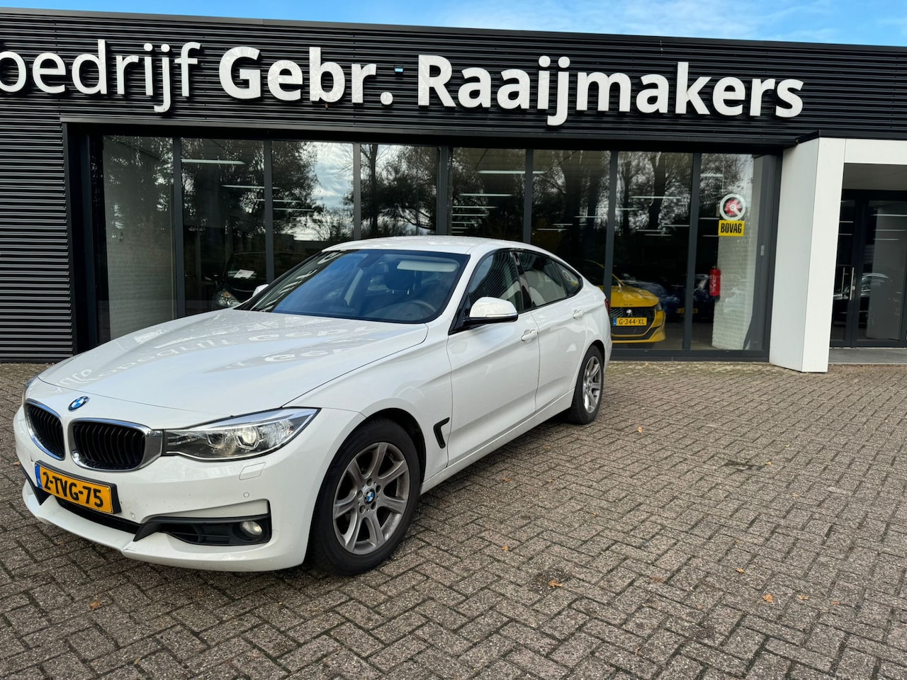 BMW 3-serie Gran Turismo - 320i Executive *Xenon*Navigatie*EXPORT EX/BPM* - AutoWereld.nl