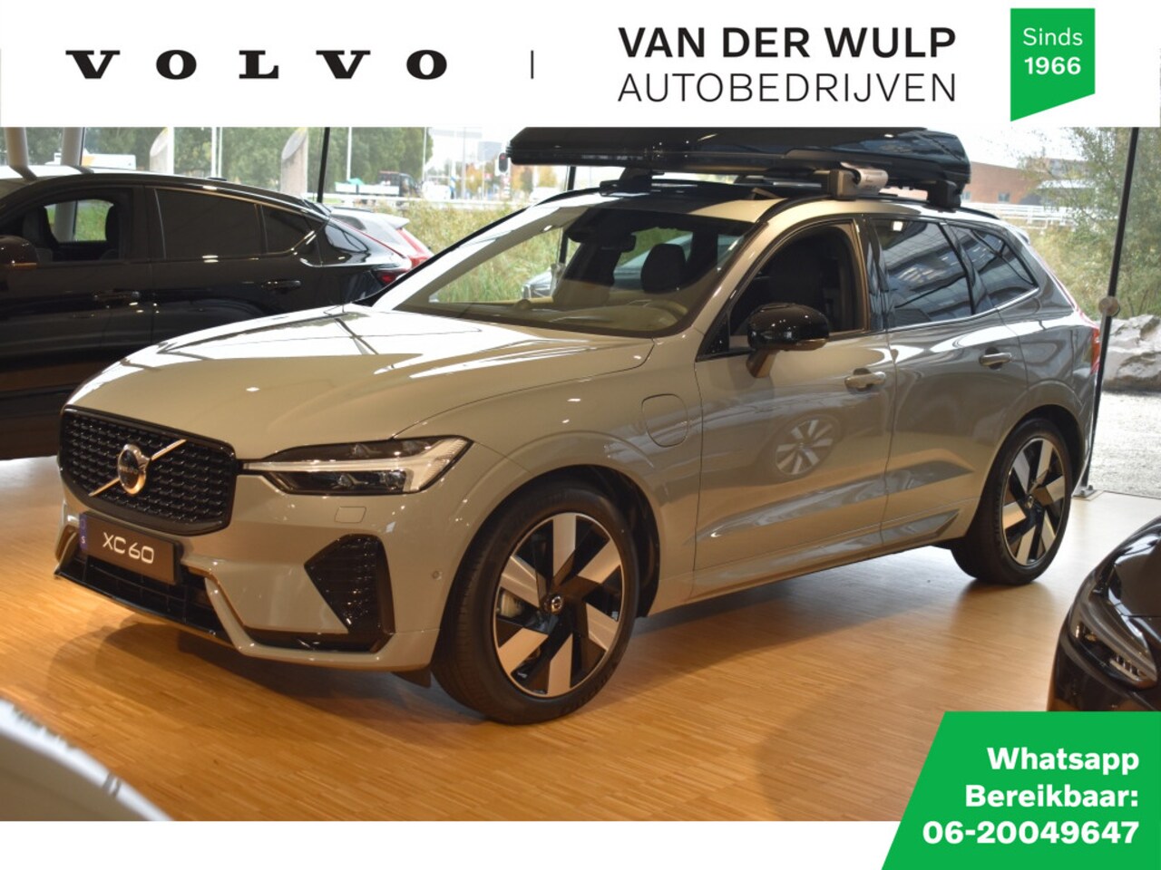 Volvo XC60 - T8 AWD Ultimate Dark | Full option | Luchtvering | Bowers en Wil - AutoWereld.nl