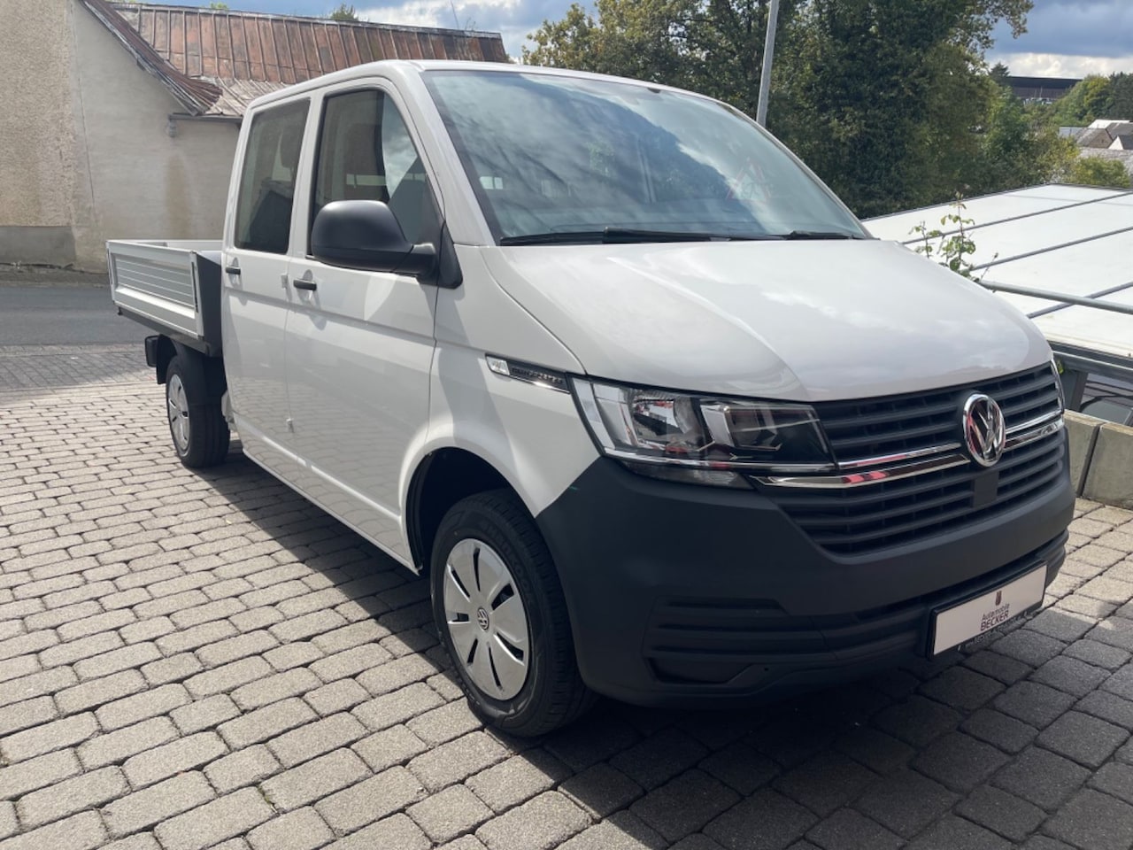 Volkswagen Transporter - 2.0 TDI L2H1 DC 34 | Nieuw | Direct leverbaar - AutoWereld.nl